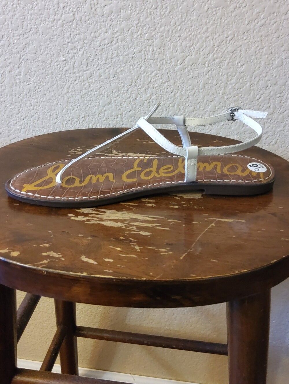 NWOT ​Sam Edelman Gigi Leather T-Strap Thong Sandals White Size 9.5 / 9